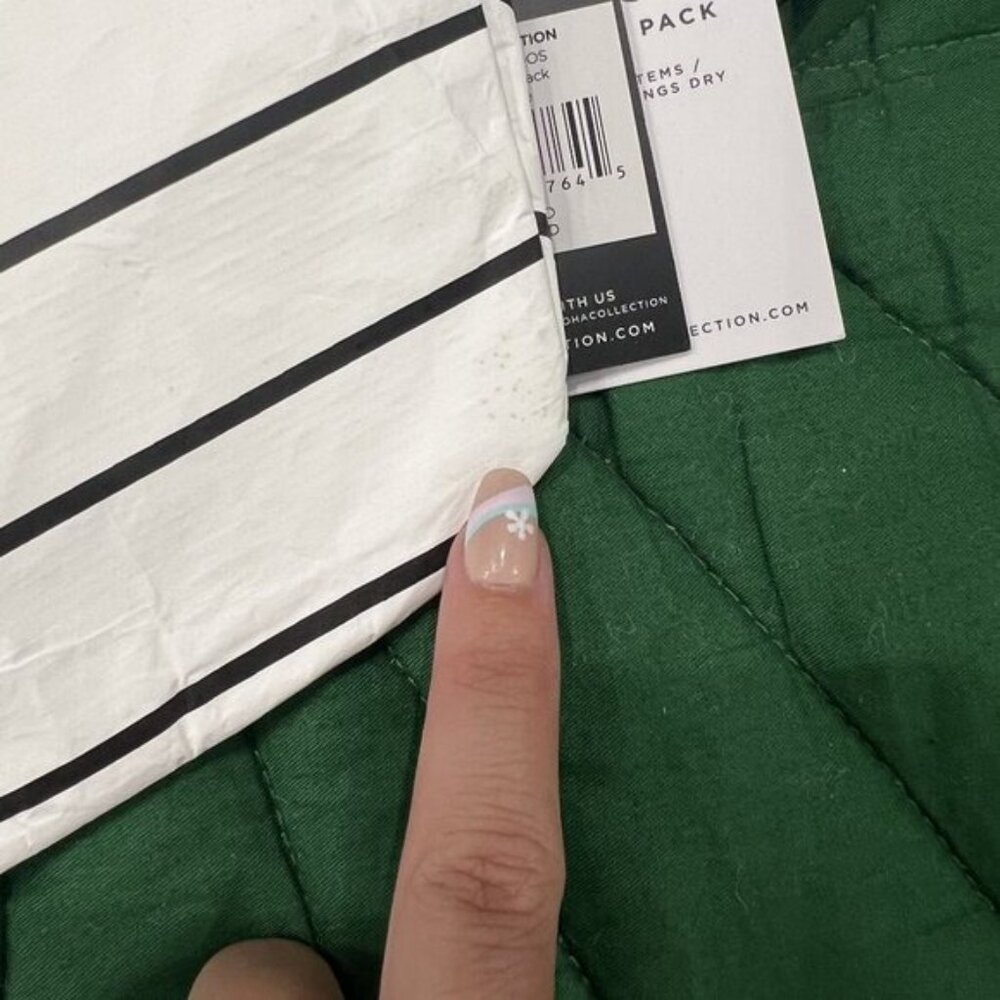 Aloha Collection White Black PinStripe Hip Pack - Picture 6 of 7